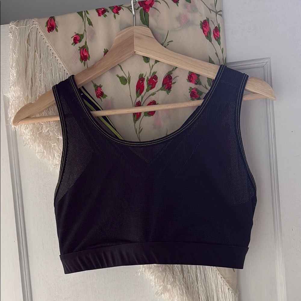 Fabletics Black Sports Bra Intimates & Sleepwear
